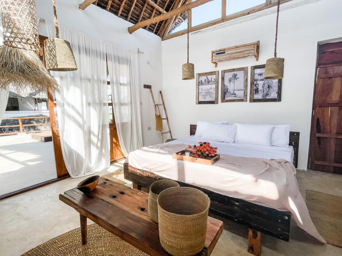 Nakupenda With Pool And Ocean View